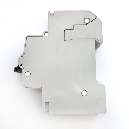 Volex VB20 White Clip  B20 20A 20 Amp MCB Circuit Breaker Type B